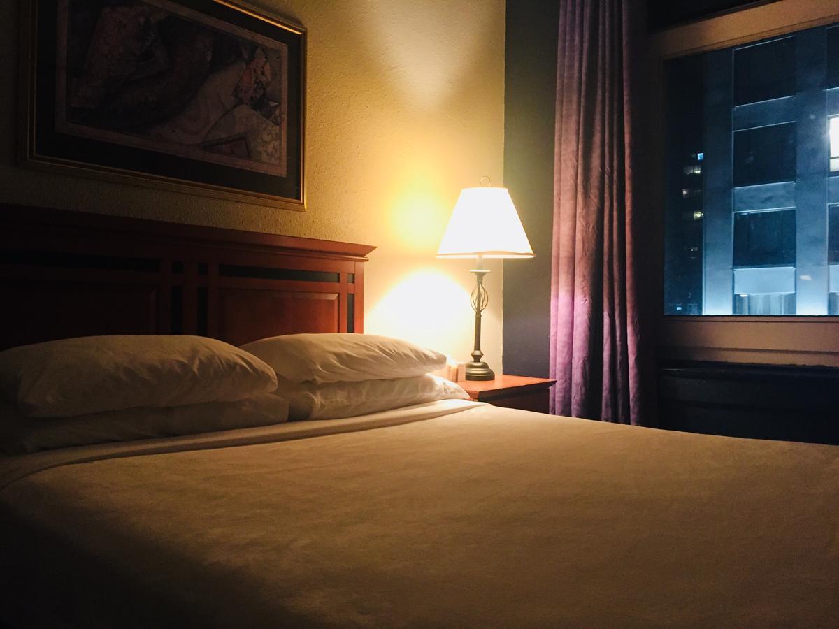 Hotel Ambassador Vancouver Dış mekan fotoğraf