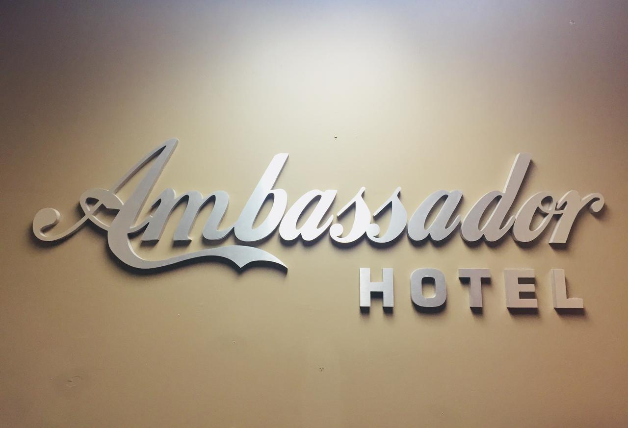 Hotel Ambassador Vancouver Dış mekan fotoğraf
