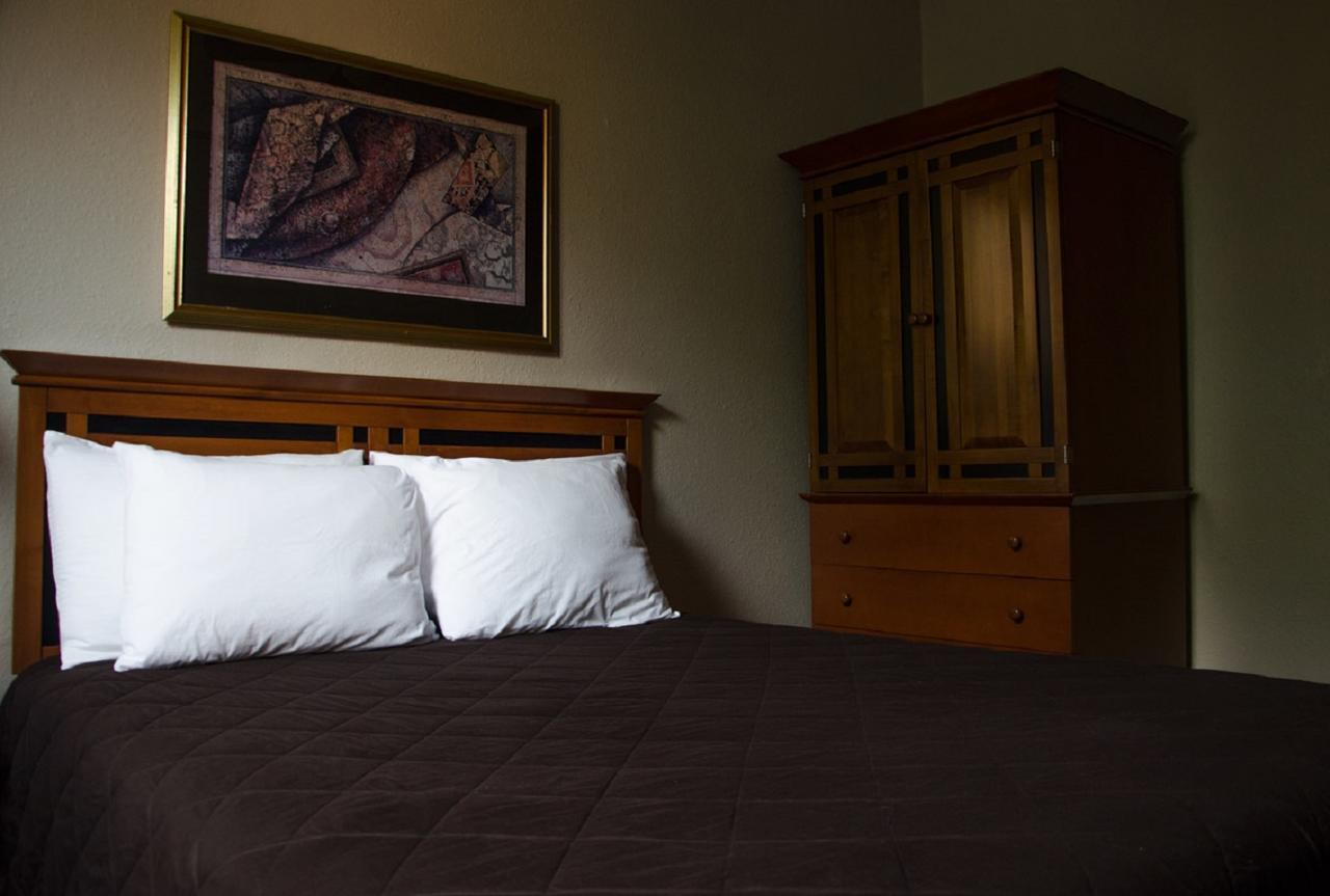 Hotel Ambassador Vancouver Dış mekan fotoğraf